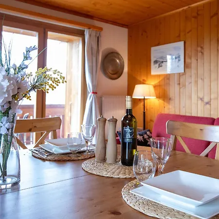 Montagnards 12 By Interhome